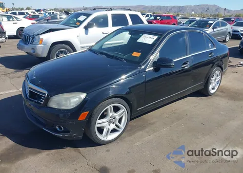 2008 Mercedes-Benz C 300 Luxury 4Matic/Sport 4Matic из США, поврежденный, VIN WDDGF81X08F191537